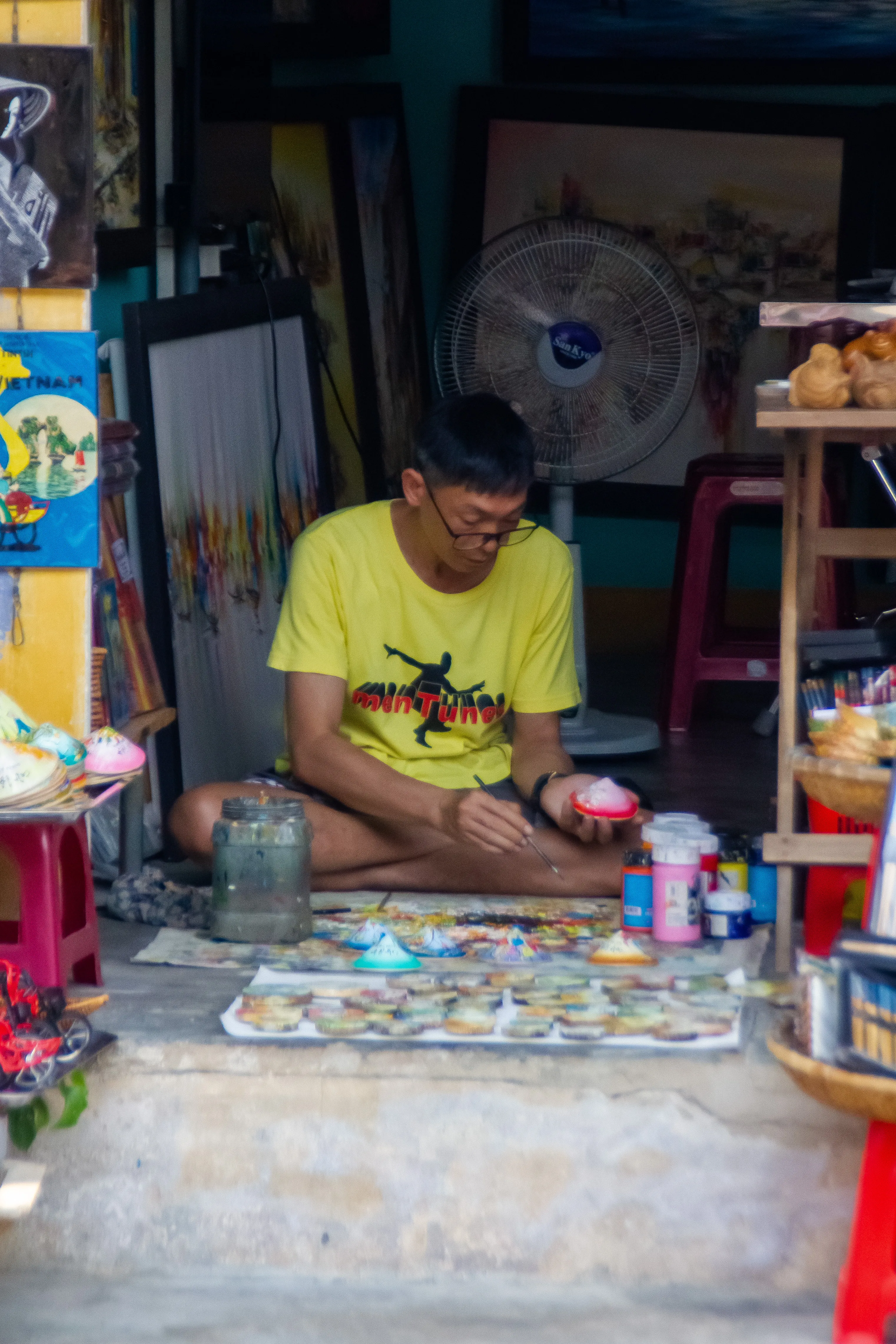 Merchant handpainting 